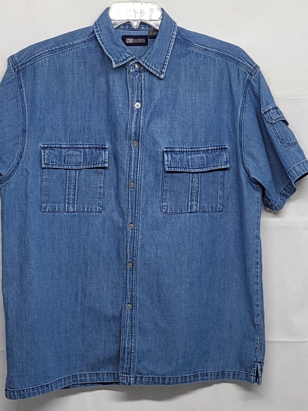 Faded Glory Authentic Mens Denim Shirt Button Up Size Large Short Sleeve Pockets